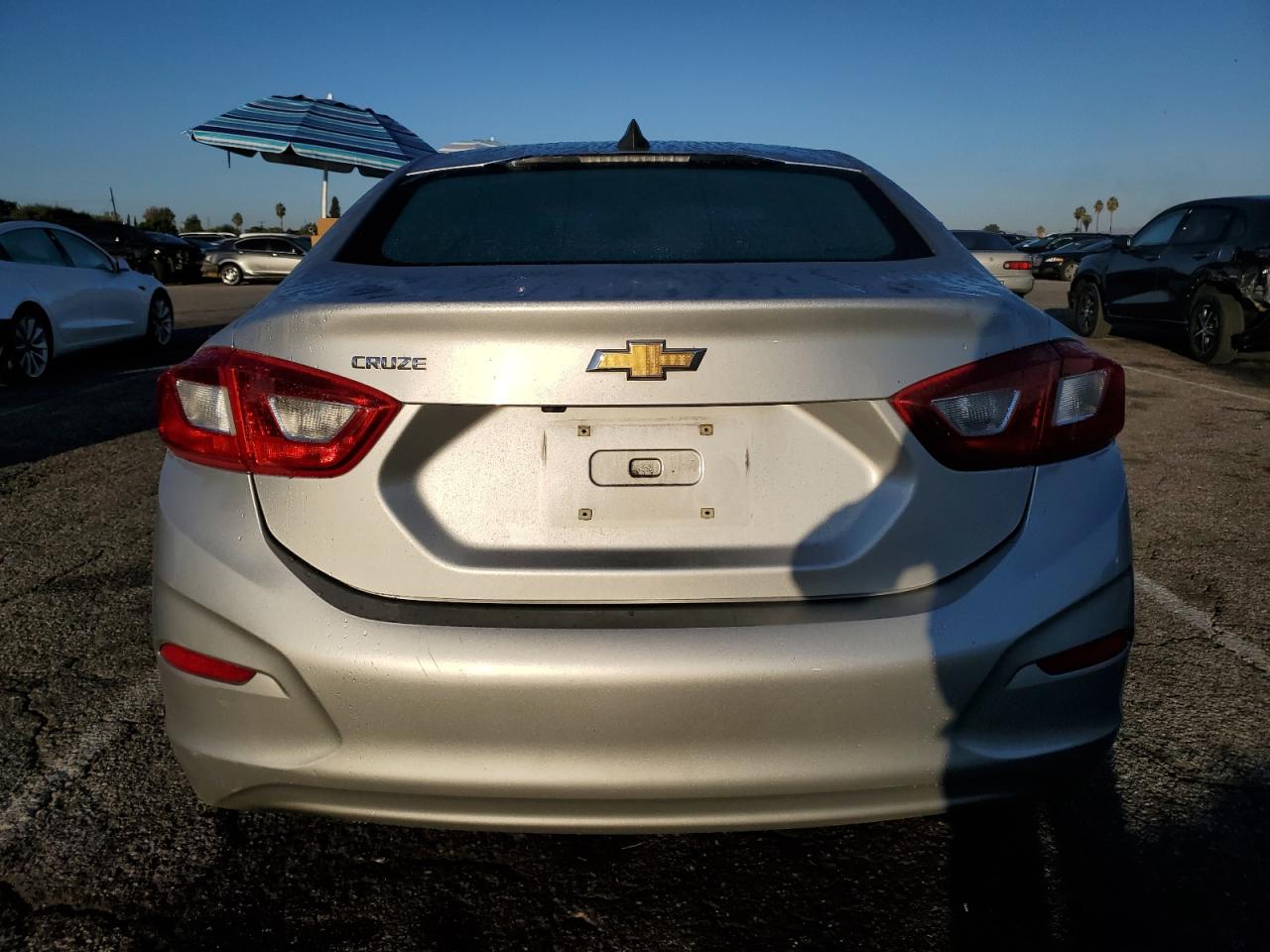 2017 Chevrolet Cruze Ls VIN: 1G1BC5SM9H7262589 Lot: 85760235