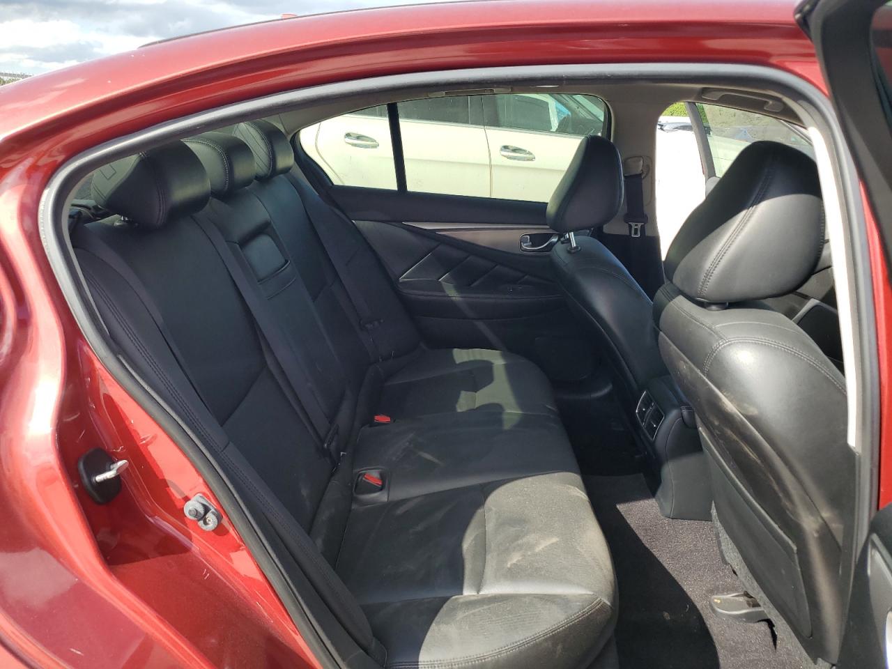 2015 Infiniti Q50 Base VIN: JN1BV7AR1FM415736 Lot: 86315415