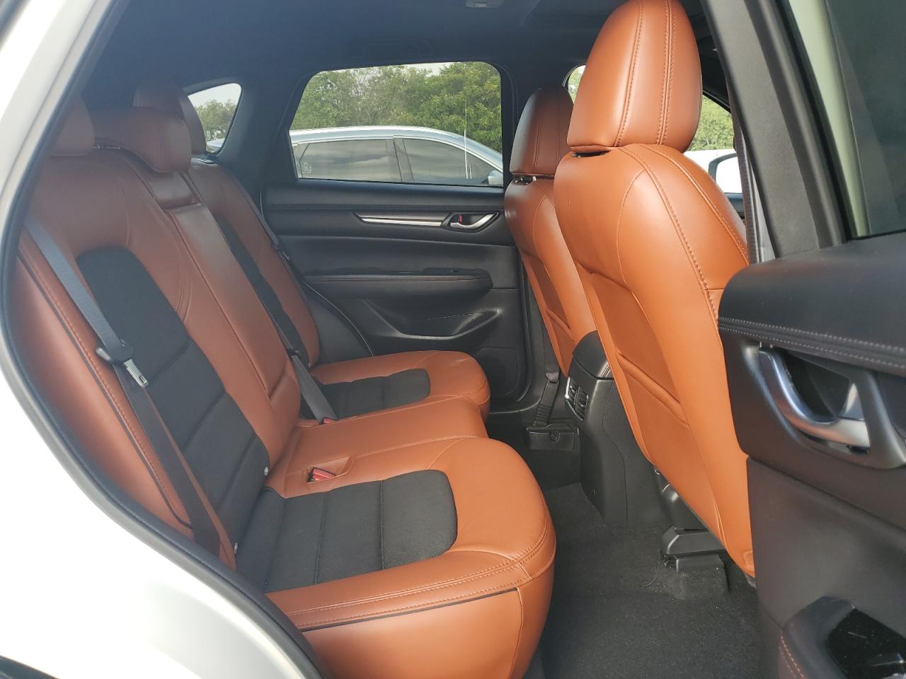 2024 Mazda Cx-5 Carbon Turbo VIN: JM3KFBAYXR0516233 Lot: 82346095