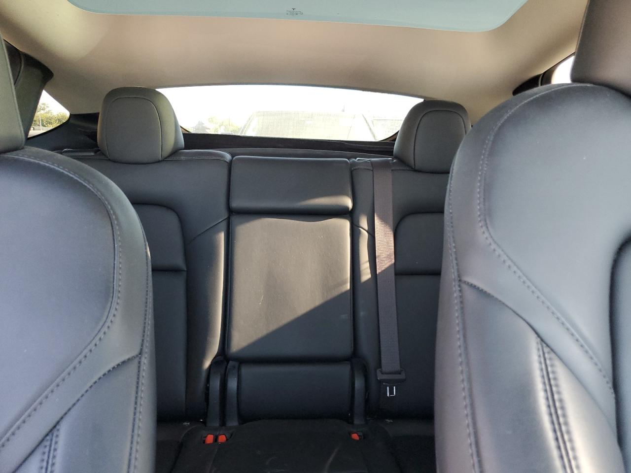 2023 Tesla Model Y VIN: 7SAYGDEF0PF947671 Lot: 86972785