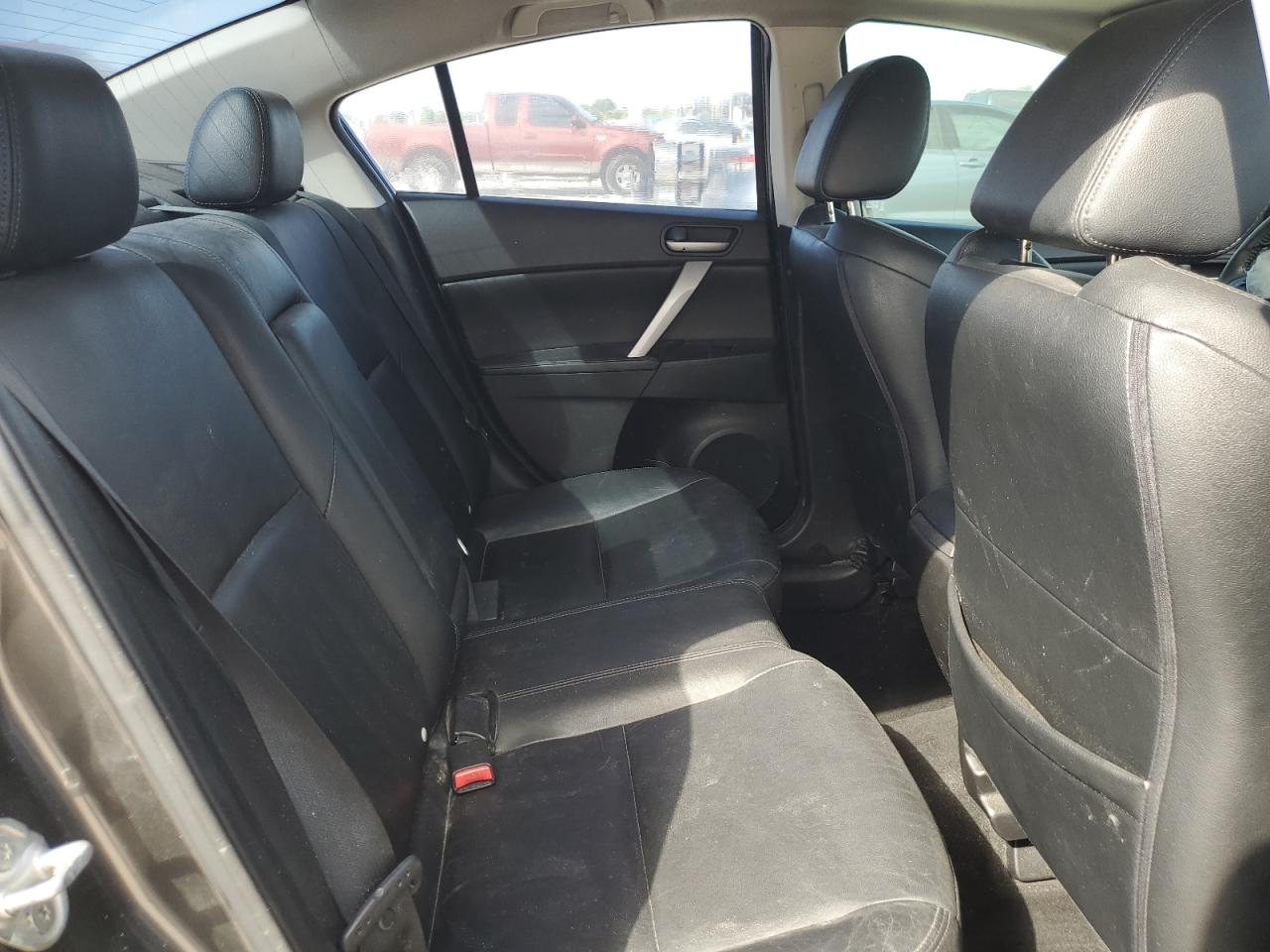 2010 Mazda 3 S VIN: JM1BL1S50A1188786 Lot: 86624505