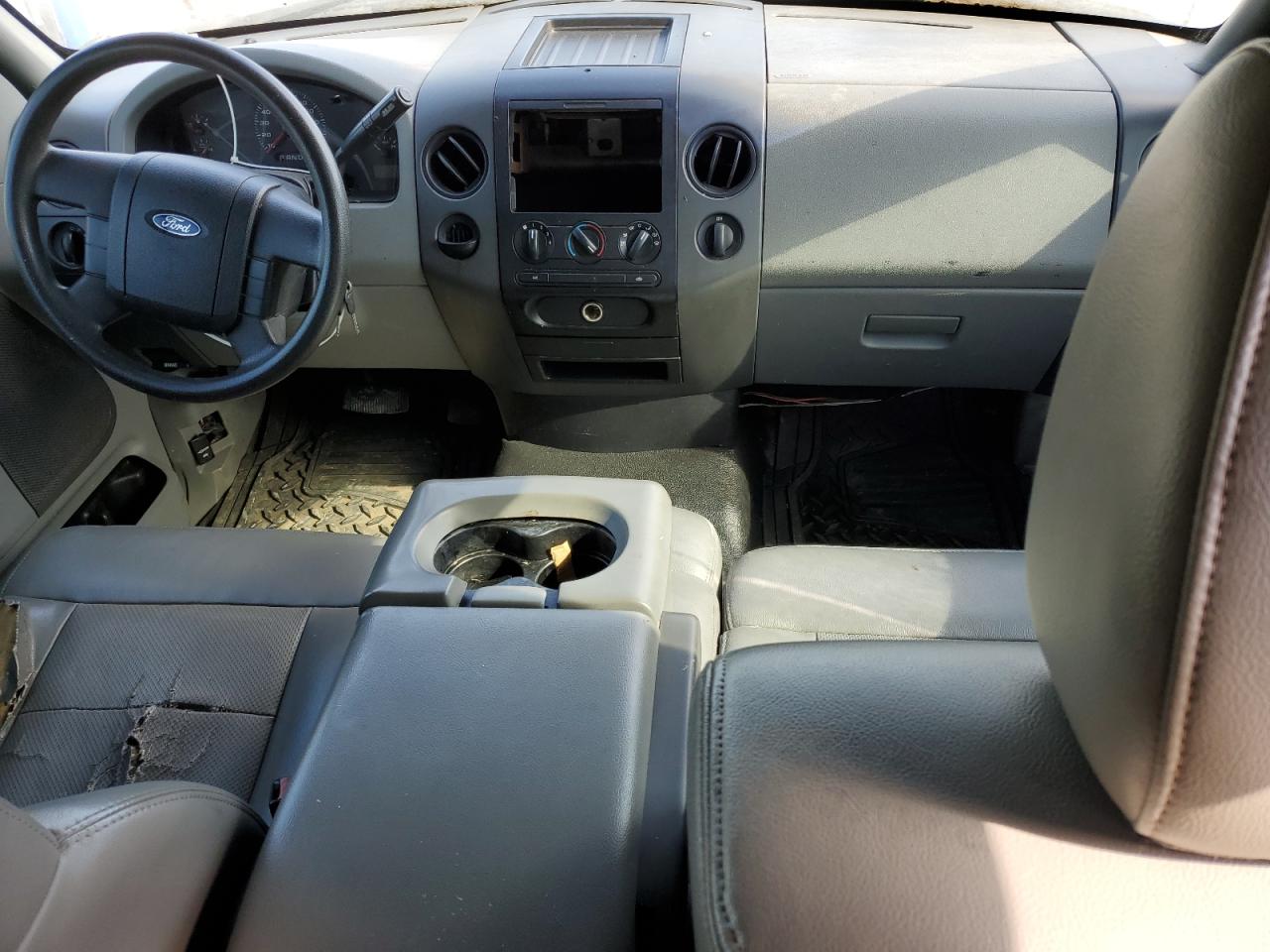 2004 Ford F150 VIN: 1FTRX12W44NB22668 Lot: 81398975