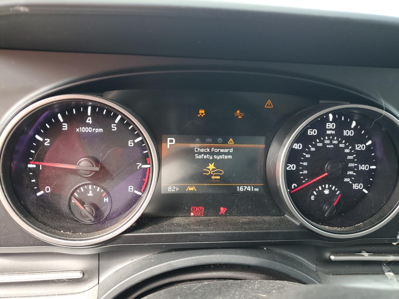 2024 Kia Carnival Lx VIN: KNDNB4H31R6440244 Lot: 81930885