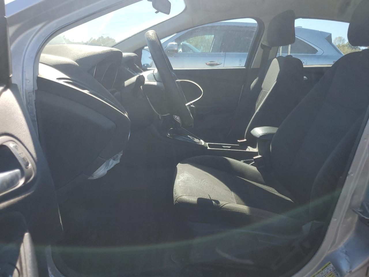 2016 Ford Focus Se VIN: 1FADP3F2XGL299759 Lot: 84771905