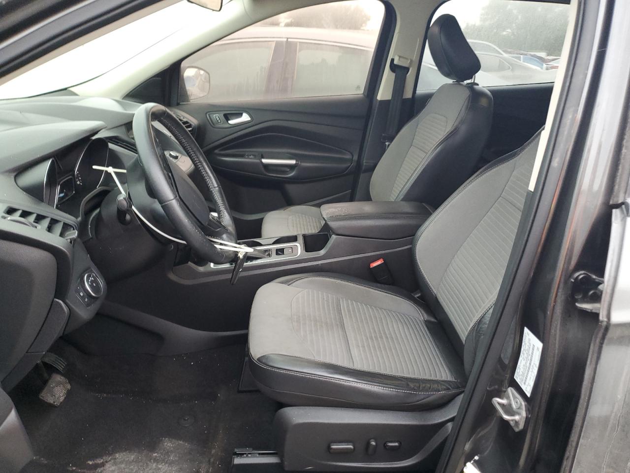 2019 Ford Escape Se VIN: 1FMCU0GD7KUA04905 Lot: 84569025