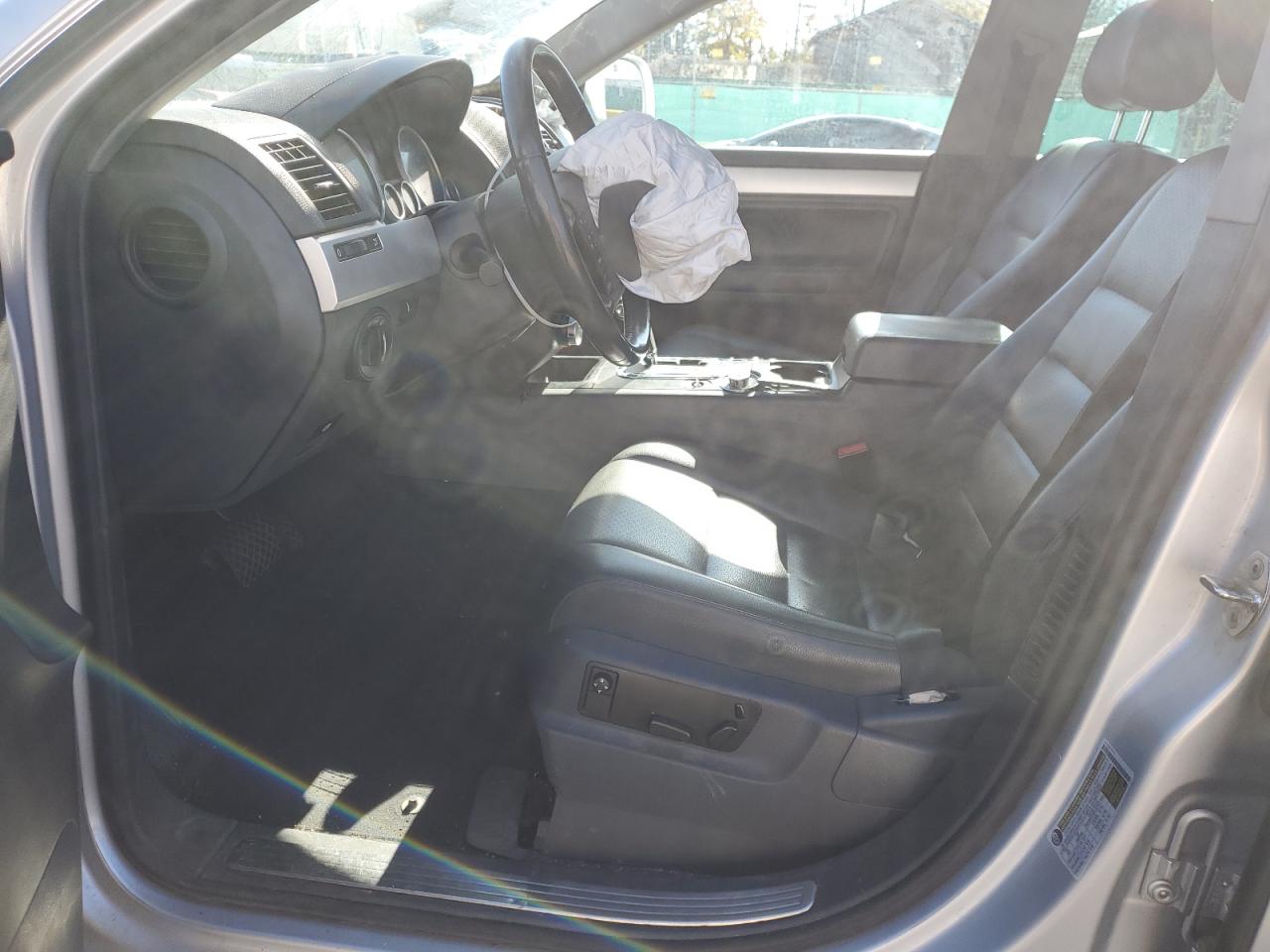 2008 Volkswagen Touareg 2 V6 VIN: WVGBE77L38D032086 Lot: 90893495