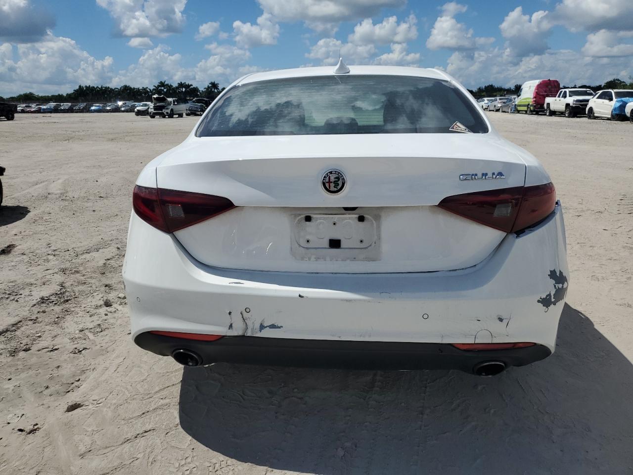 2017 Alfa Romeo Giulia Ti VIN: ZARFAECN6H7537170 Lot: 84471665