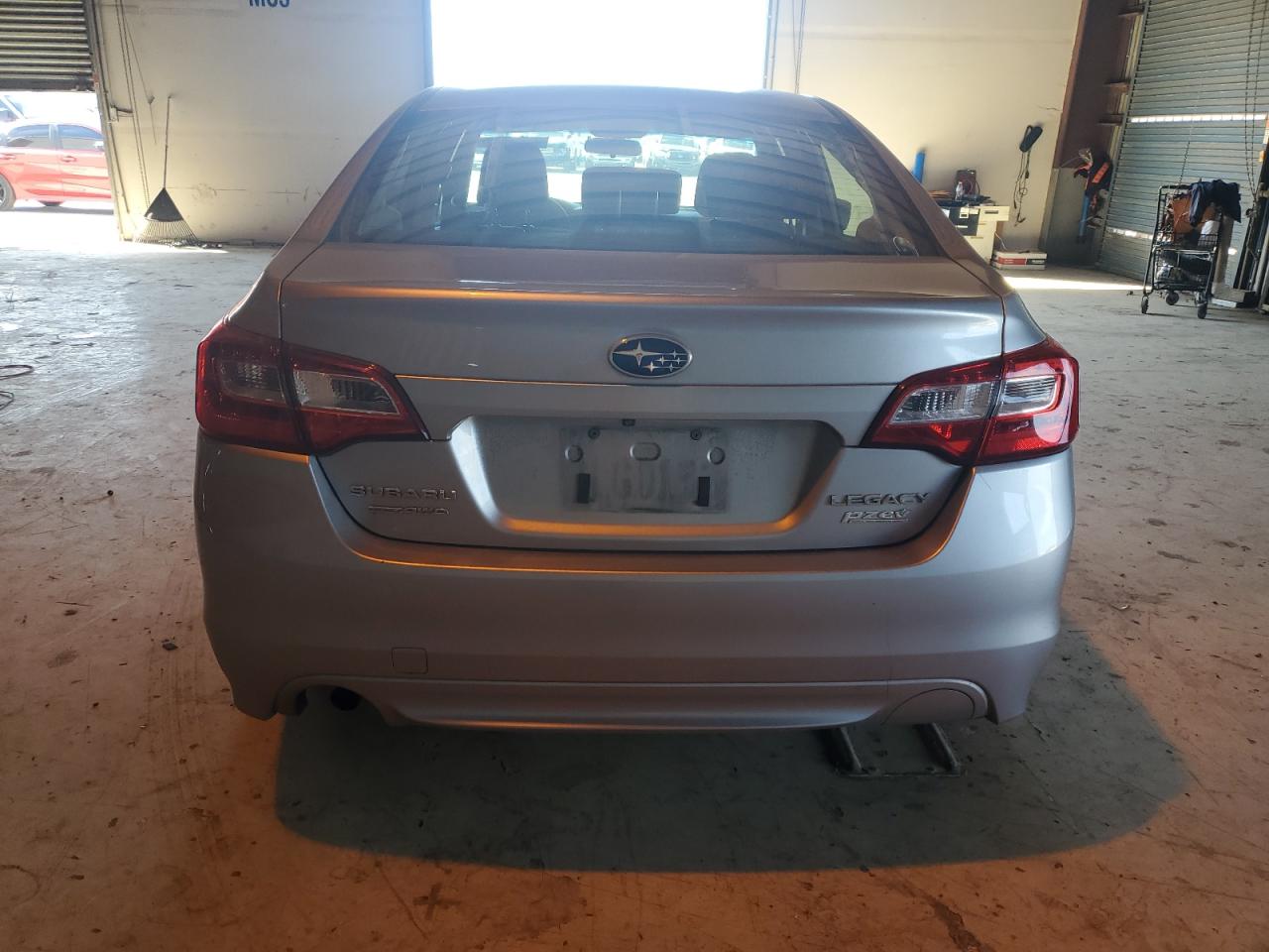 2015 Subaru Legacy 2.5I VIN: 4S3BNAA69F3060403 Lot: 82715825