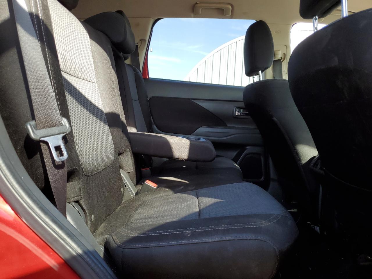 2019 Mitsubishi Outlander Se VIN: JA4AZ3A35KZ052432 Lot: 89818305