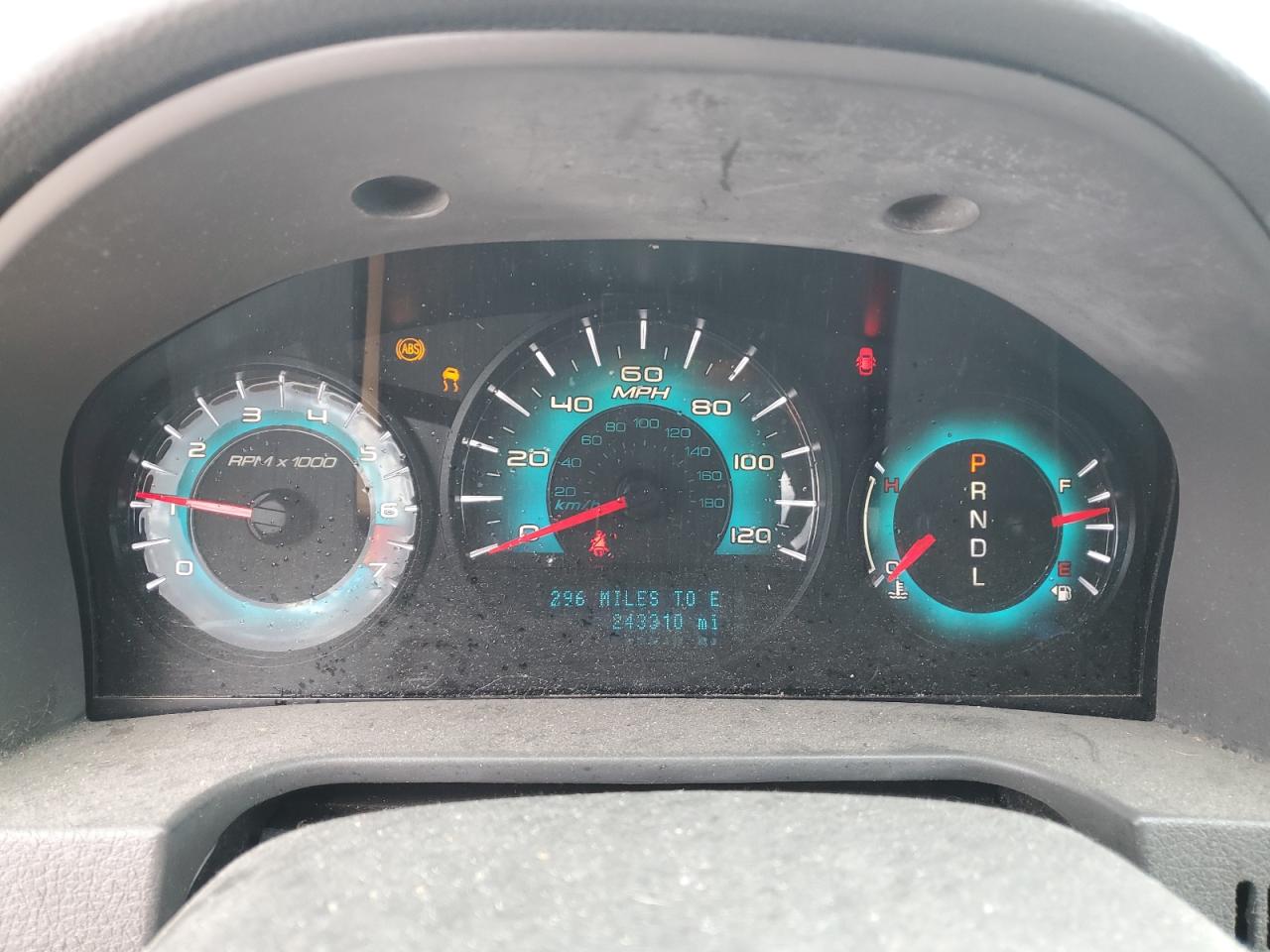 2010 Ford Uk VIN: 3FAHP0HA4AR272294 Lot: 82653815