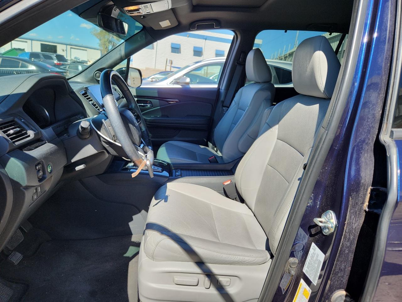 2020 Honda Passport Elite VIN: 5FNYF8H06LB019811 Lot: 81914815