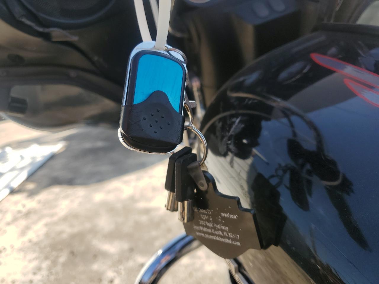 2012 Harley-Davidson Flhx Street Glide VIN: 1HD1KBM1XCB677559 Lot: 81975465