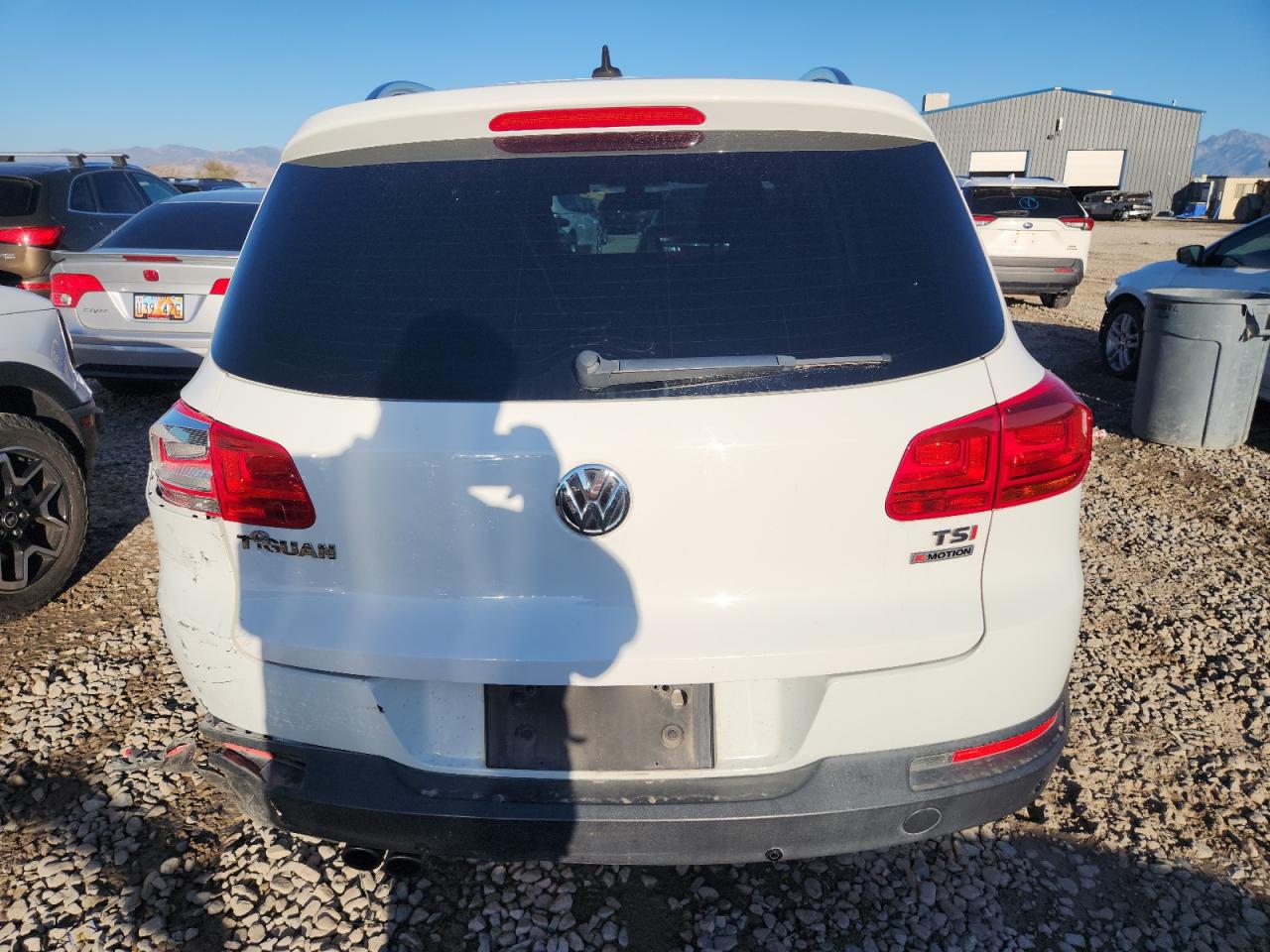 2017 Volkswagen Tiguan Wolfsburg VIN: WVGSV7AX5HK009741 Lot: 81936315