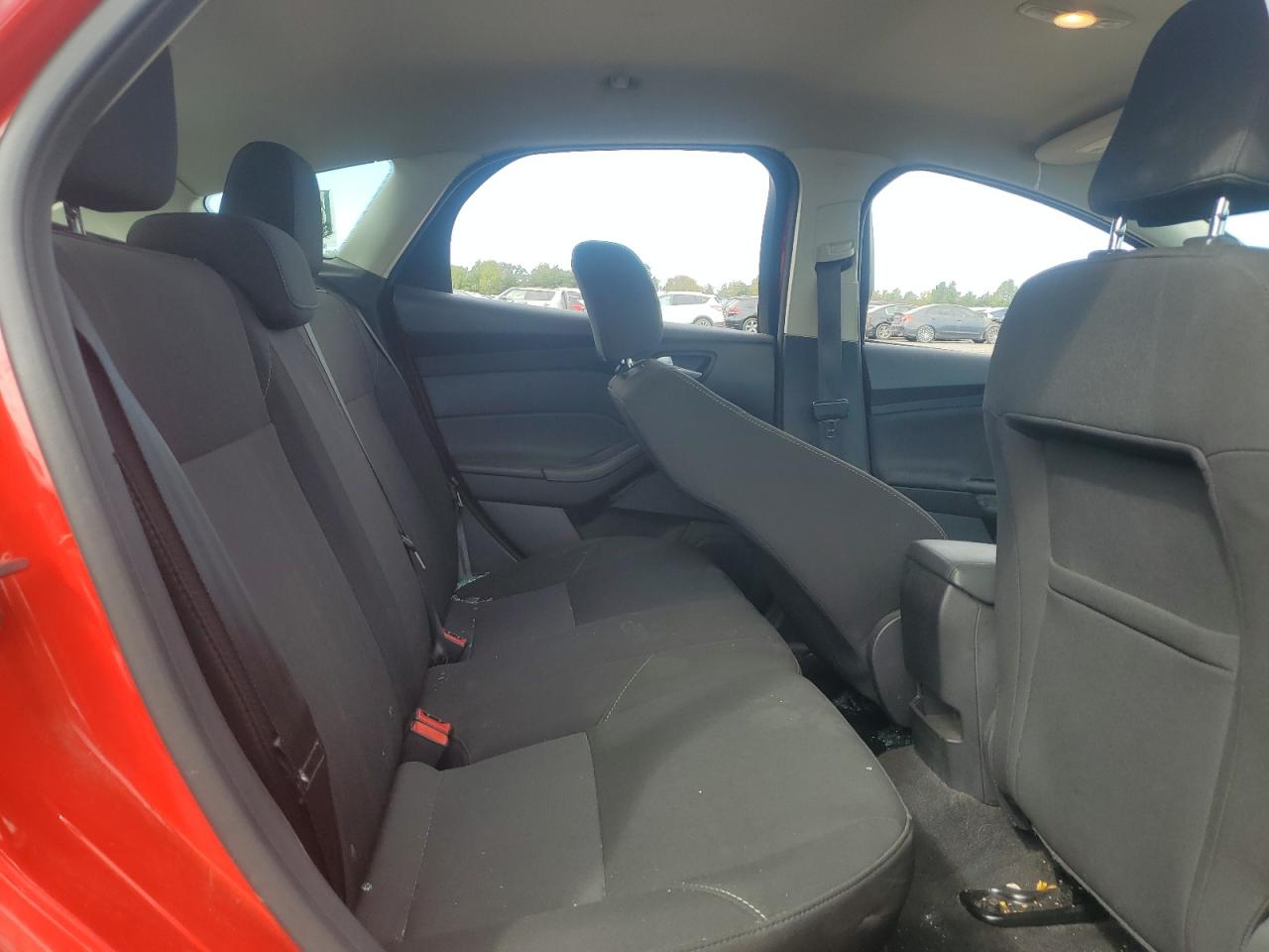 2017 Ford Focus Se VIN: 1FADP3K21HL327584 Lot: 85278965