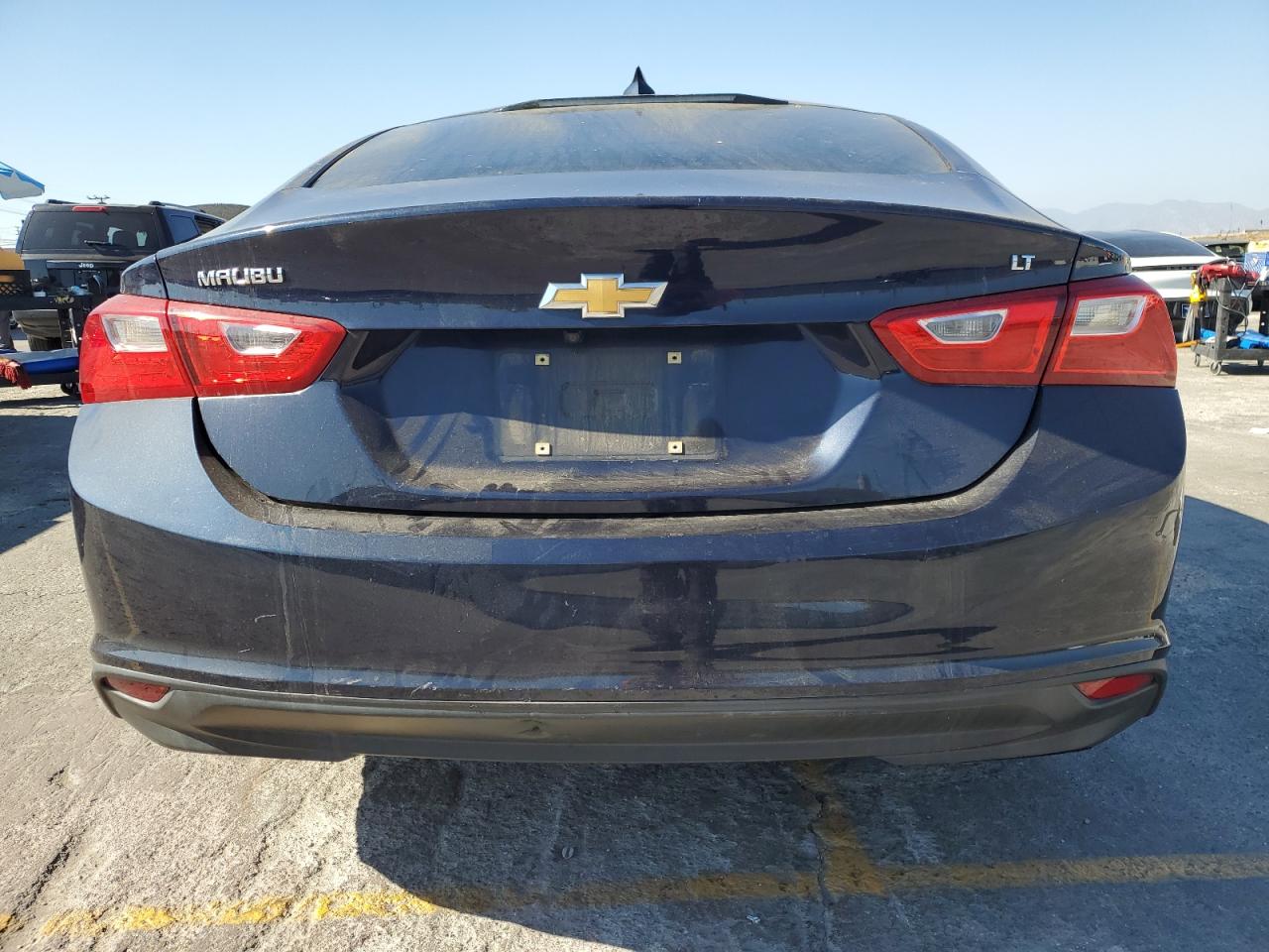 2018 Chevrolet Malibu Lt VIN: 1G1ZD5ST8JF243269 Lot: 82353535