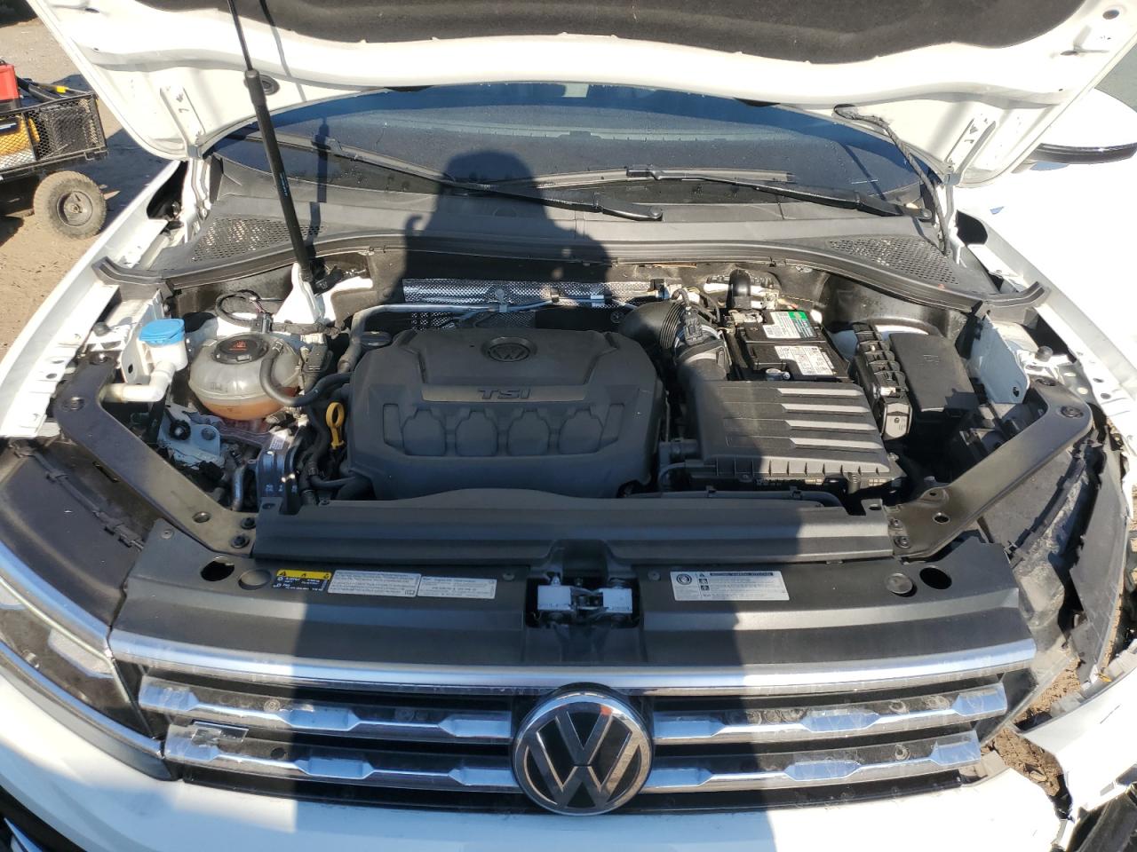 2020 Volkswagen Tiguan Sel Premium R-Line VIN: 3VV4B7AX1LM120814 Lot: 84731975