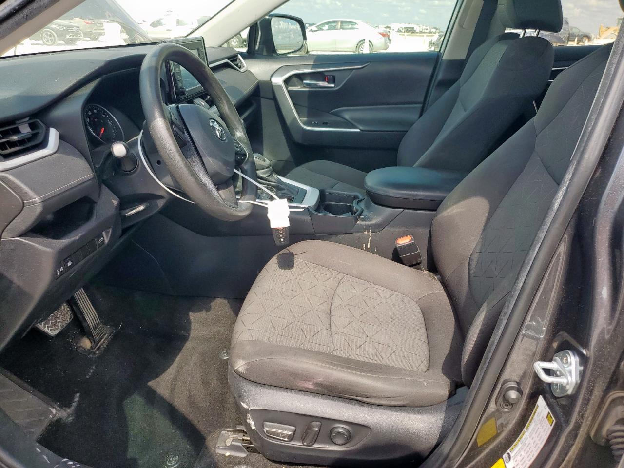 2021 Toyota Rav4 Xle VIN: 2T3W1RFV1MC118382 Lot: 82239255