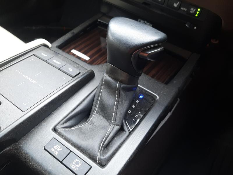 2020 LEXUS ES 300H 2.5 TAKUMI 4DR CVT