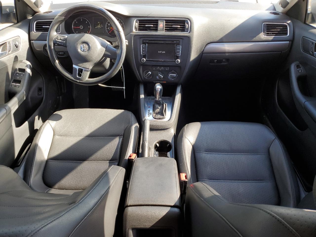 2014 Volkswagen Jetta Tdi VIN: 3VWLL7AJ8EM352135 Lot: 85314945