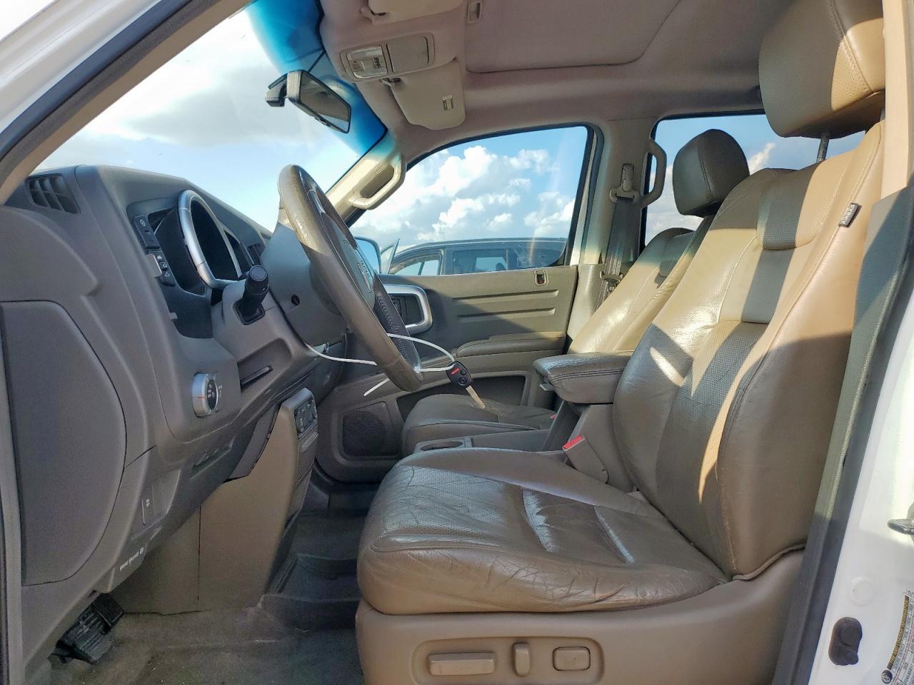 2008 Honda Ridgeline Rtl VIN: 2HJYK165X8H541615 Lot: 85679285