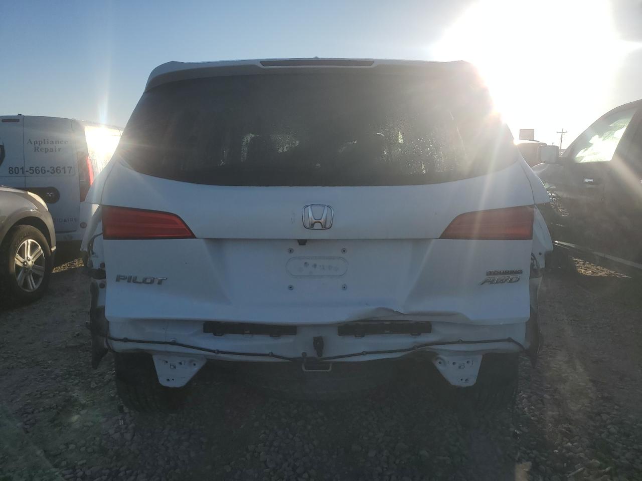 2016 Honda Pilot Touring VIN: 5FNYF6H90GB047709 Lot: 84041635