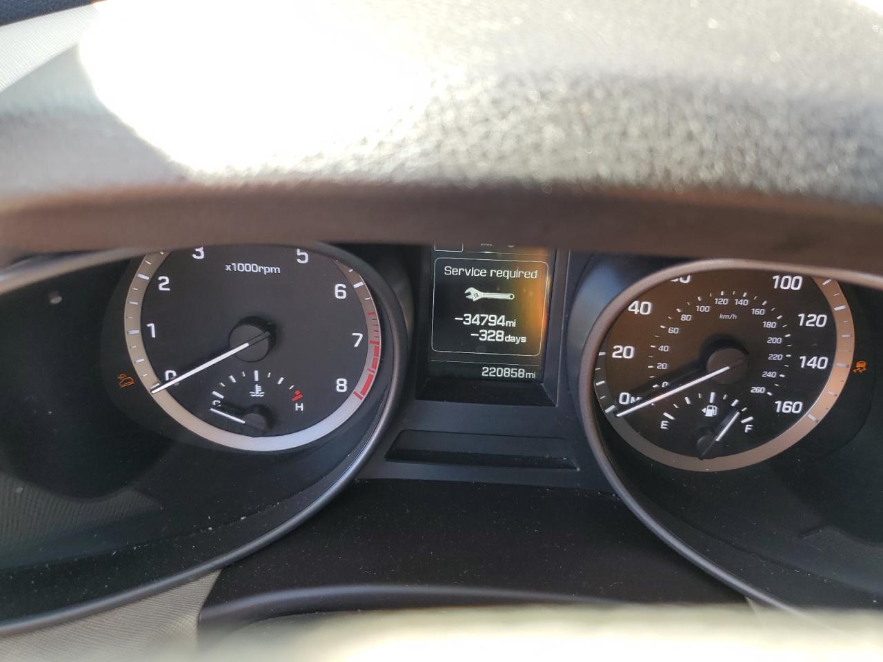 2017 Hyundai Santa Fe Sport VIN: 5XYZT3LBXHG491244 Lot: 82240285