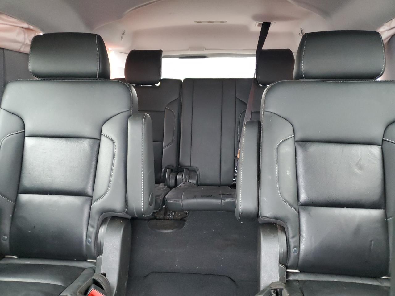 2019 GMC Yukon Xl C1500 Slt VIN: 1GKS1JKC3KR259295 Lot: 81972335