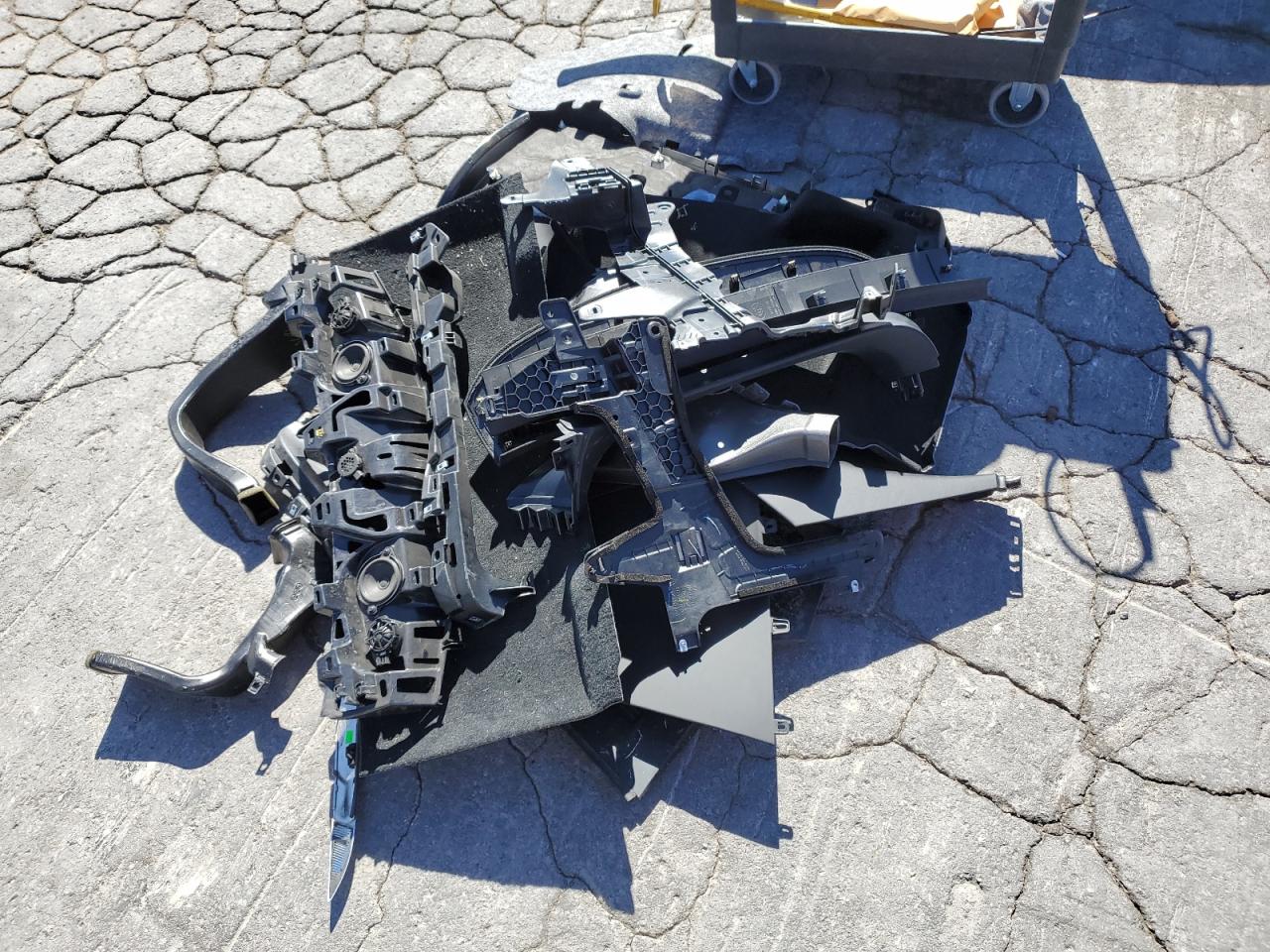 2019 Tesla Model X VIN: 5YJXCBE29KF151600 Lot: 86162595