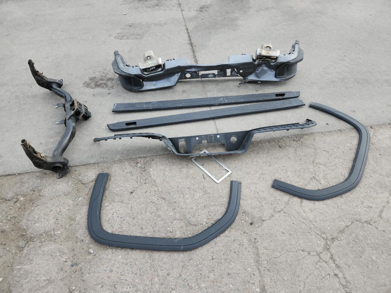 2022 GMC Sierra Limited K1500 Denali VIN: 1GTU9FEL0NZ182993 Lot: 82442195