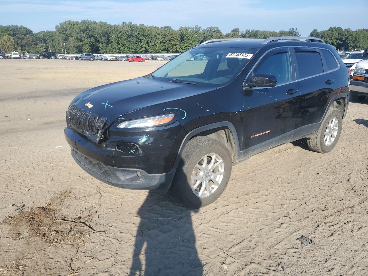 2017 Jeep Cherokee Latitude VIN: 1C4PJMCS1HW615052 Lot: 82463325