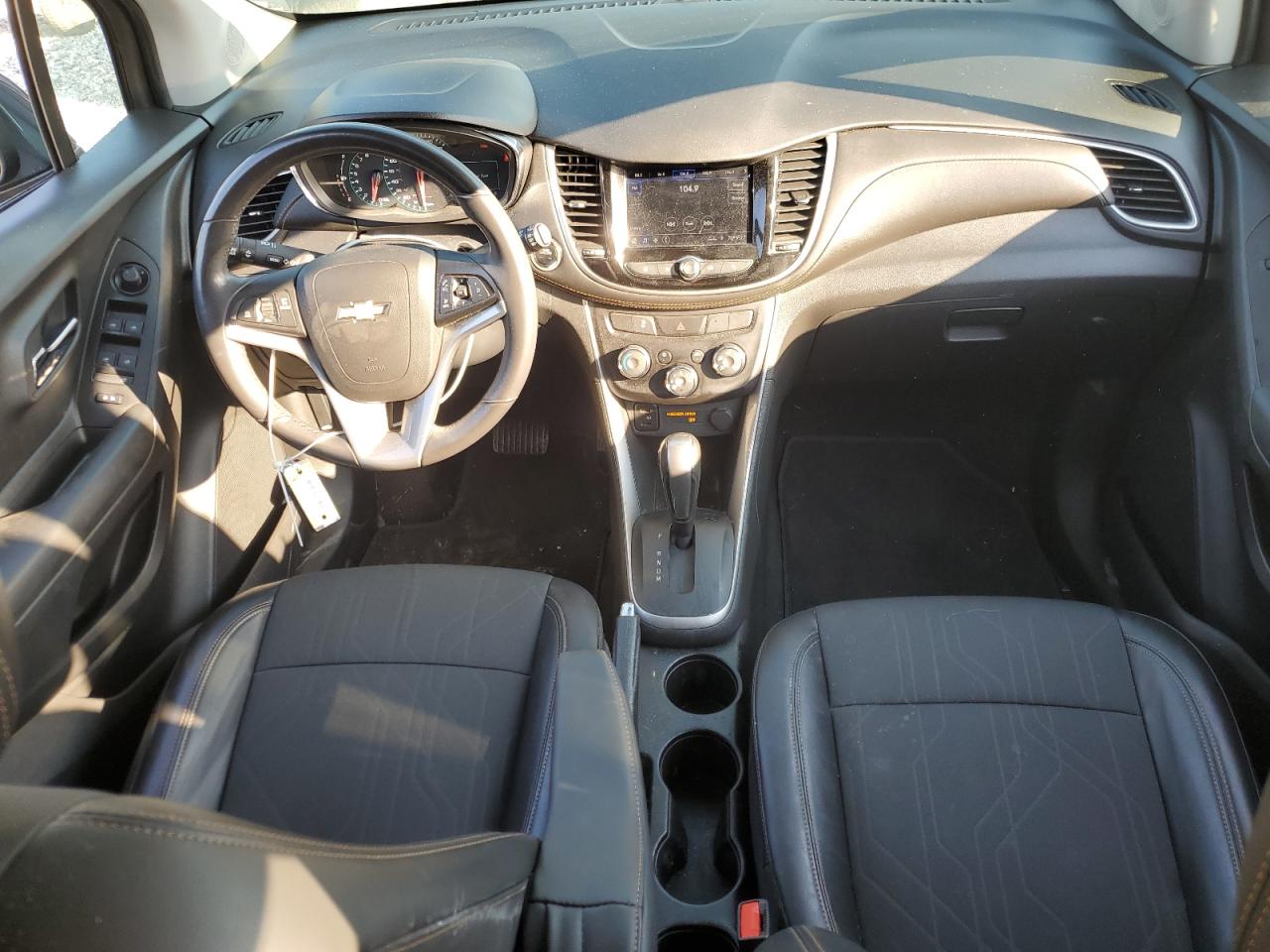 2021 Chevrolet Trax 1Lt VIN: KL7CJPSM9MB376545 Lot: 84871945