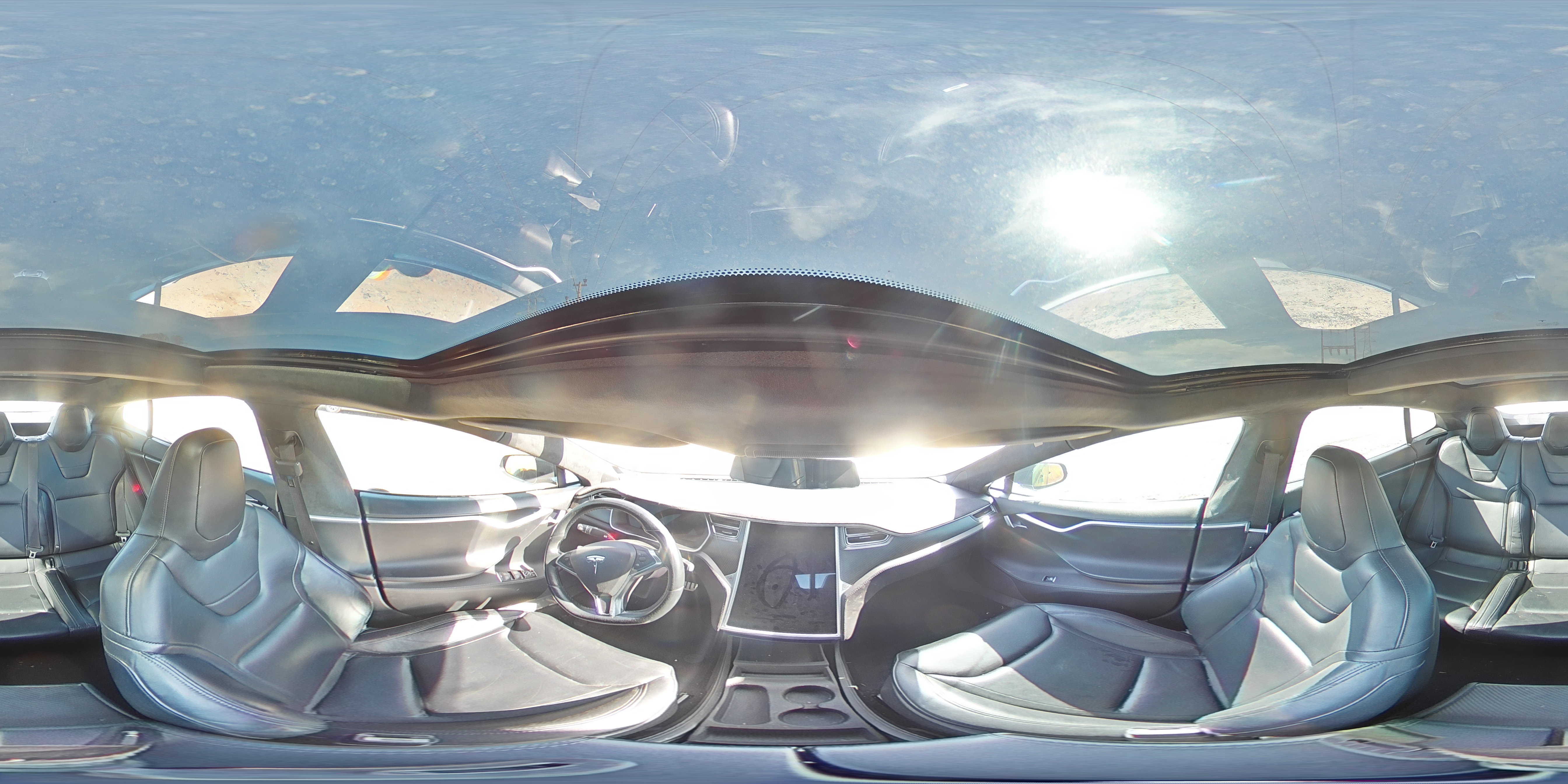 2014 Tesla Model S VIN: 5YJSA1H28EFP63717 Lot: 82633905