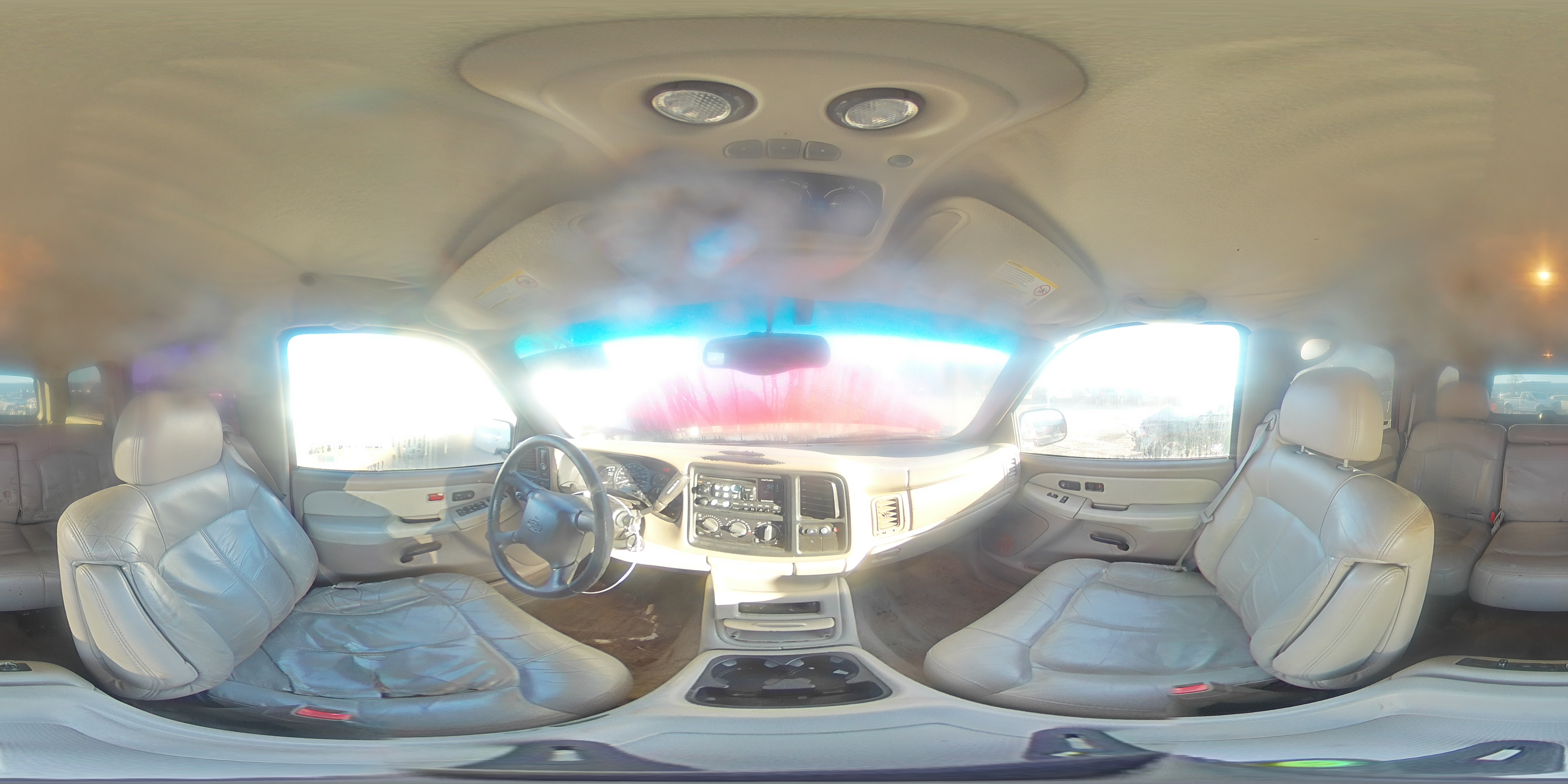 2002 Chevrolet Tahoe C1500 VIN: 1GNEC13Z52R206174 Lot: 82536155