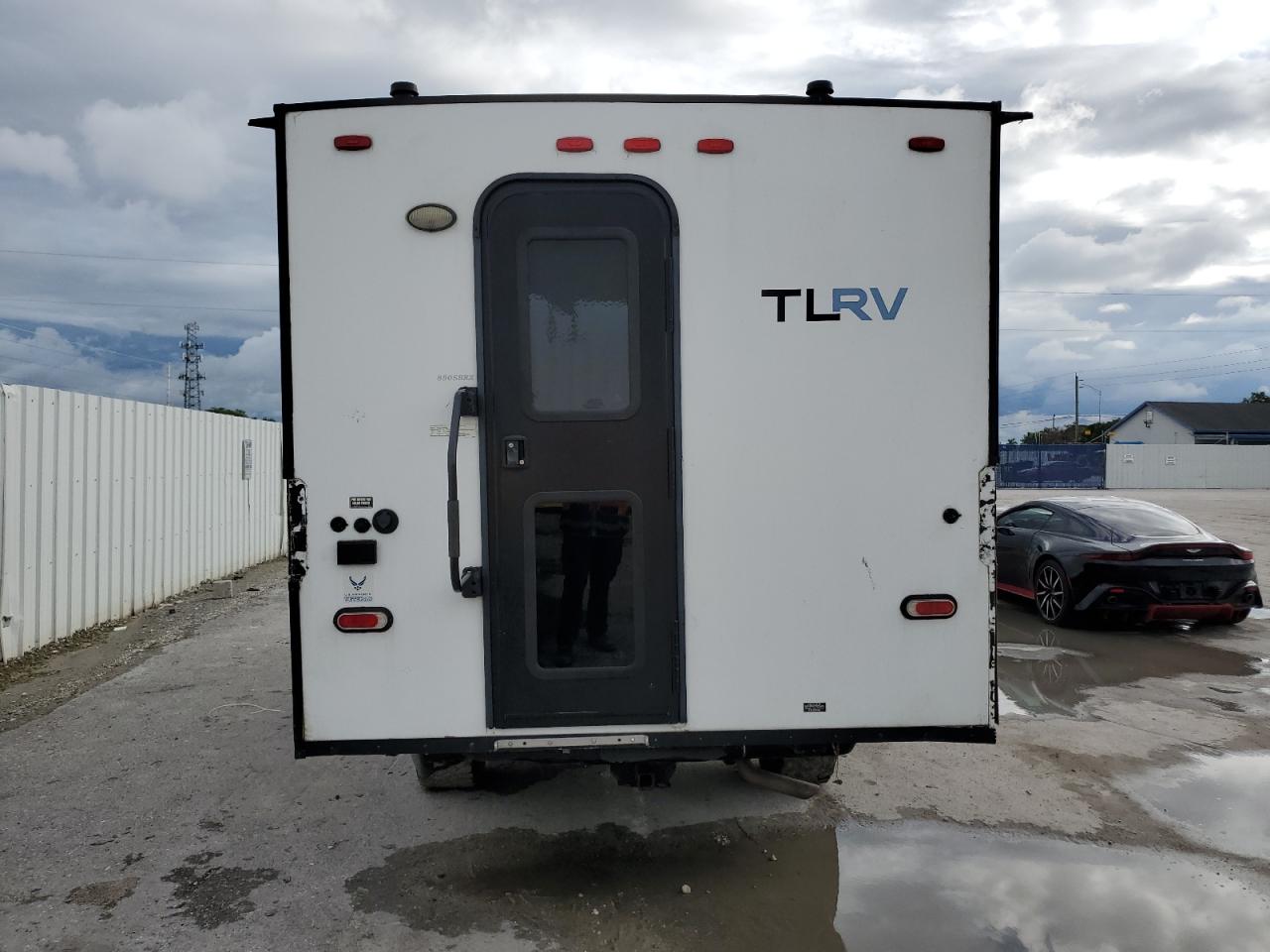 2015 Ram 1500 St VIN: 1C6RR7SM4FS674372 Lot: 85670275