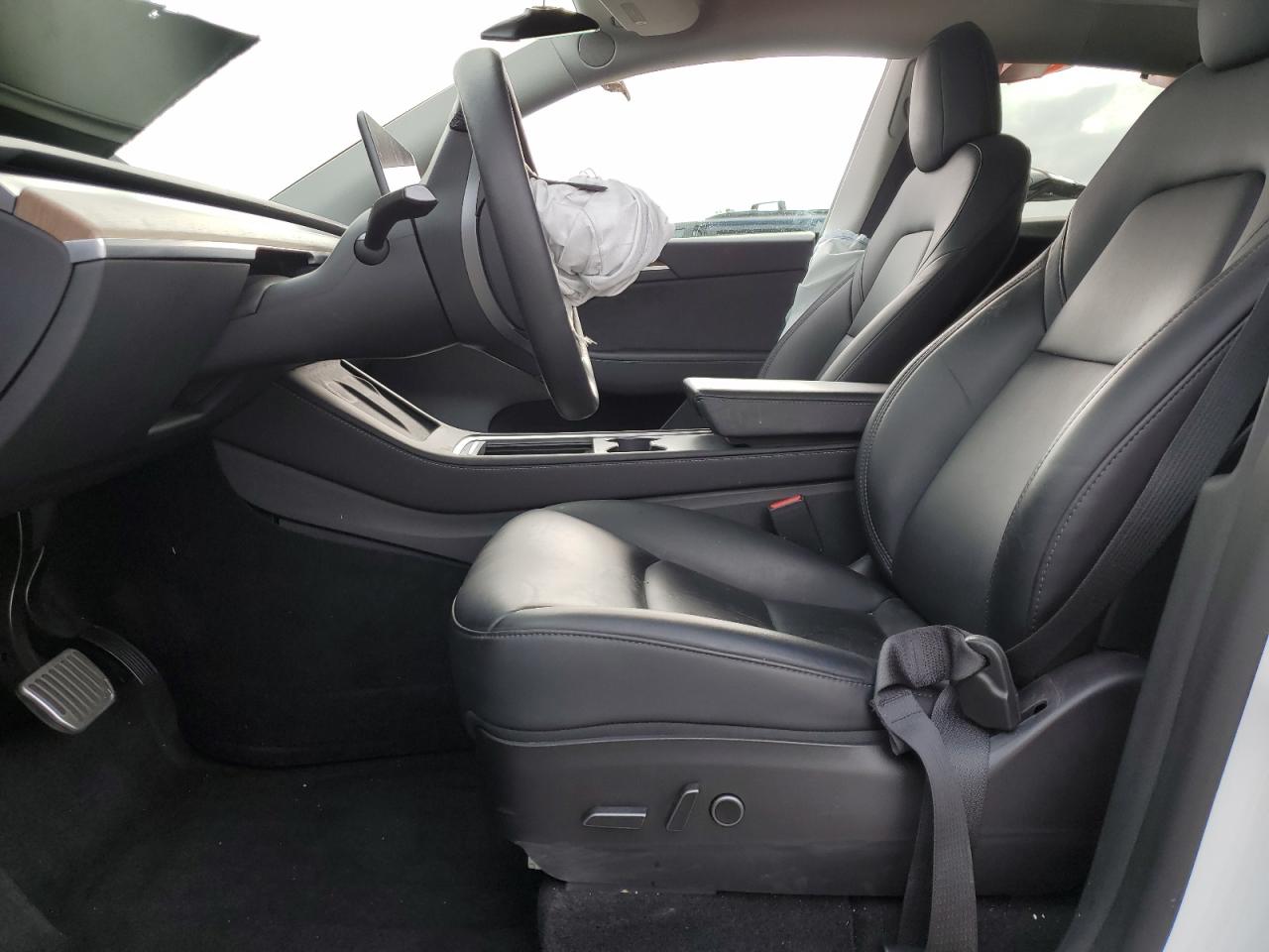 2022 Tesla Model Y VIN: 7SAYGAEEXNF524261 Lot: 85354955