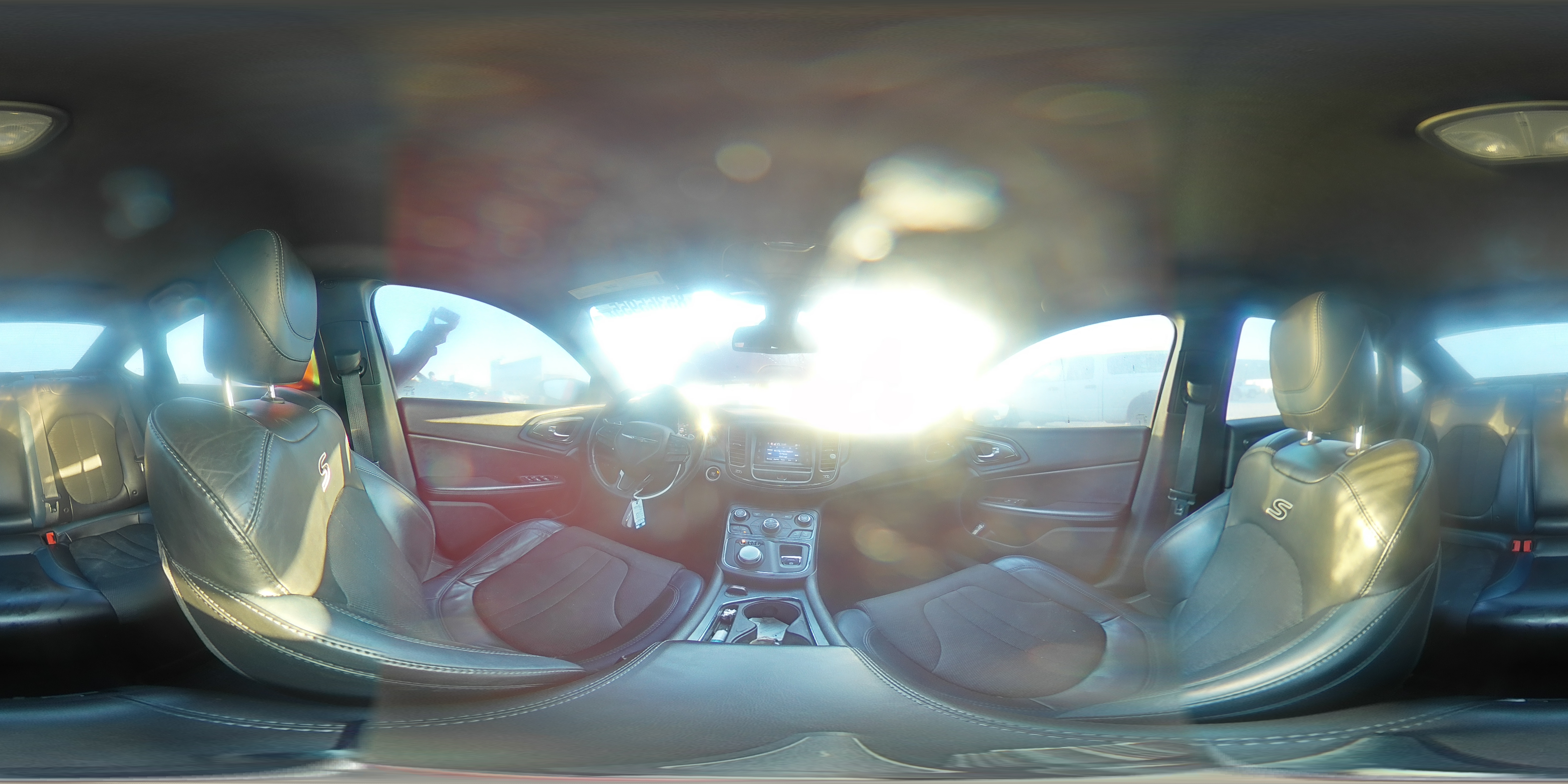 2015 Chrysler 200 S VIN: 1C3CCCDG2FN610348 Lot: 85365955