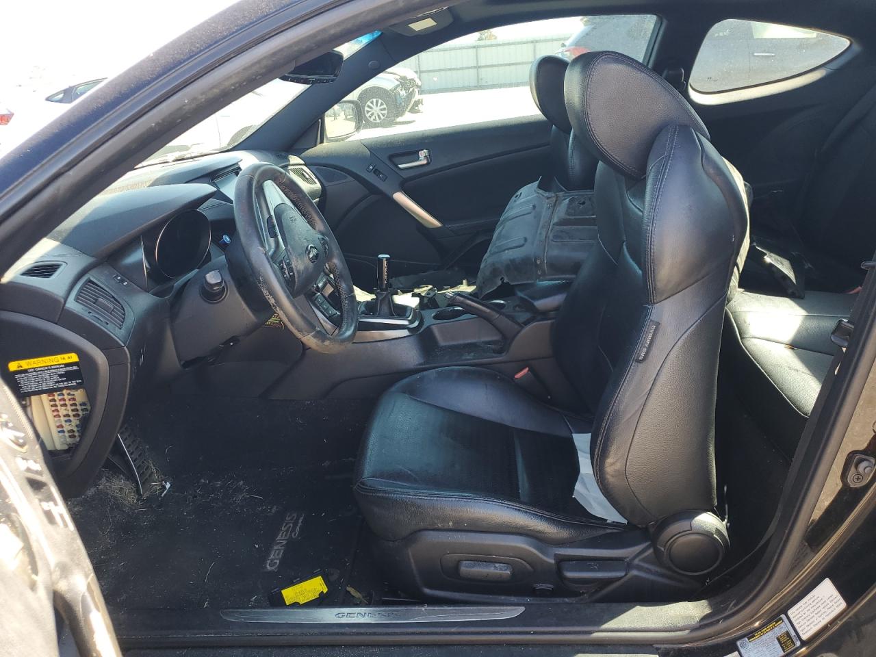 2013 Hyundai Genesis Coupe 3.8L VIN: KMHHU6KJ1DU105415 Lot: 82702425