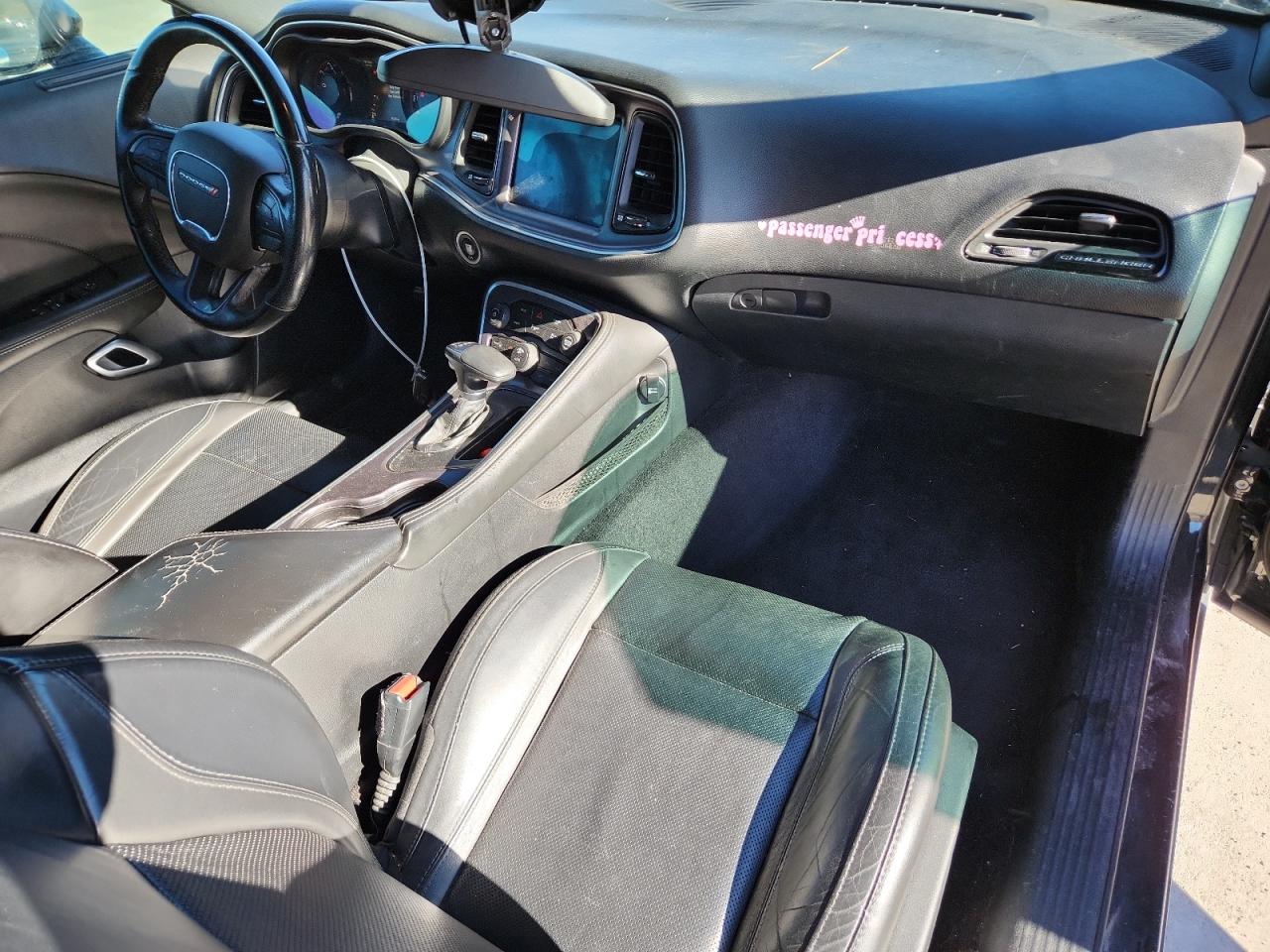 2018 Dodge Challenger Sxt VIN: 2C3CDZAG8JH161716 Lot: 85166565