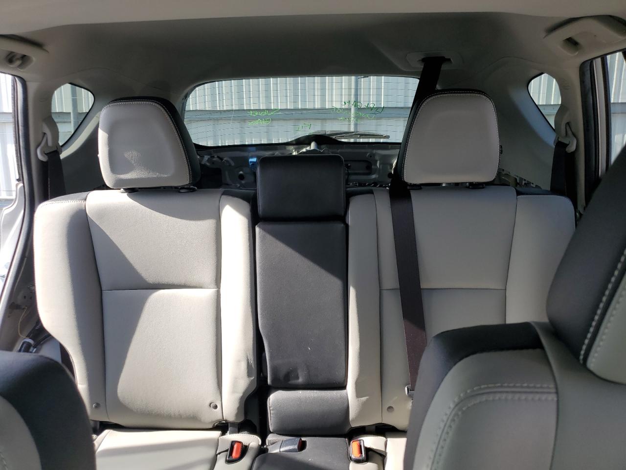 2018 Toyota Rav4 Limited VIN: JTMDFREV6JJ232557 Lot: 84548695