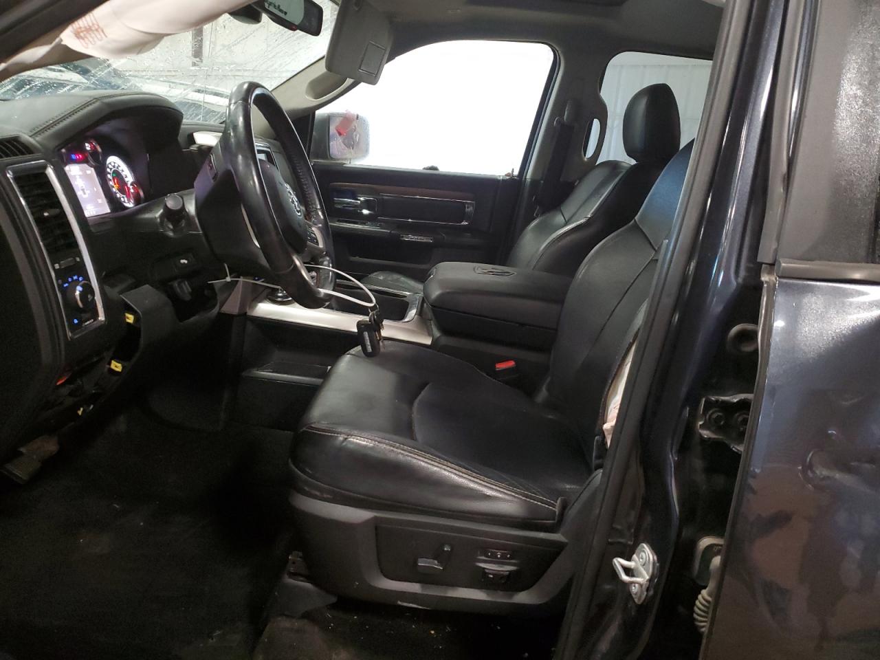 2017 Ram 1500 Laramie VIN: 1C6RR7NT5HS786085 Lot: 90003875