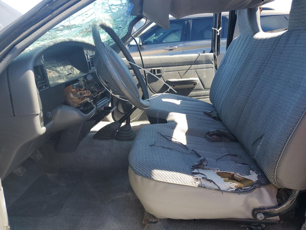 1993 Toyota Pickup 1/2 Ton Short Wheelbase VIN: JT4RN01P5P7062080 Lot: 86126965