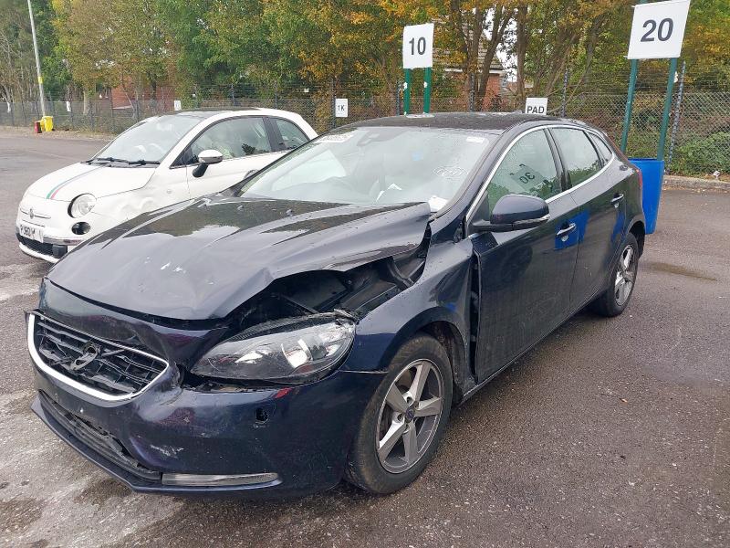 2015 VOLVO V40 SE NAV T2 AUTO  for sale at Copart GLOUCESTER