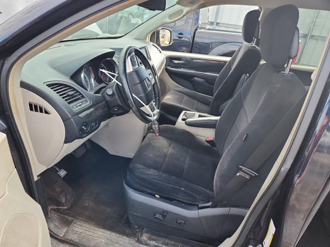 2011 Dodge Grand Caravan Crew VIN: 2D4RN5DG0BR686162 Lot: 82111205