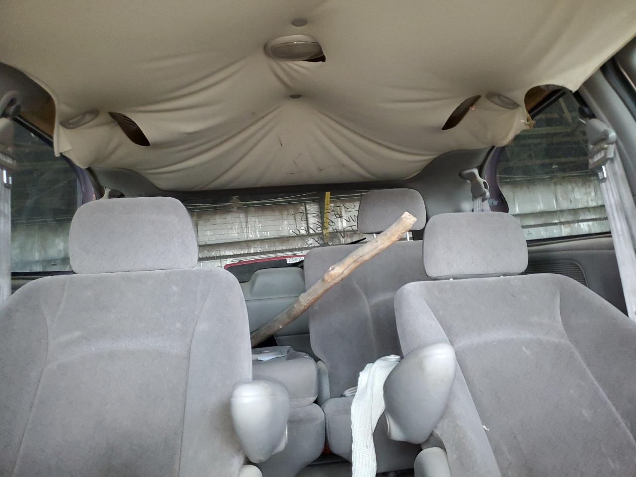 2002 Chrysler Town & Country Ex VIN: 2C8GP74L22R792943 Lot: 82435765