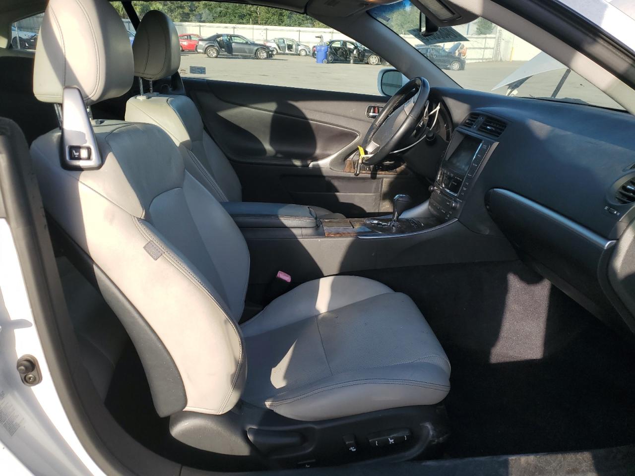 2011 Lexus Is 350 VIN: JTHFE2C29B2506811 Lot: 84835675