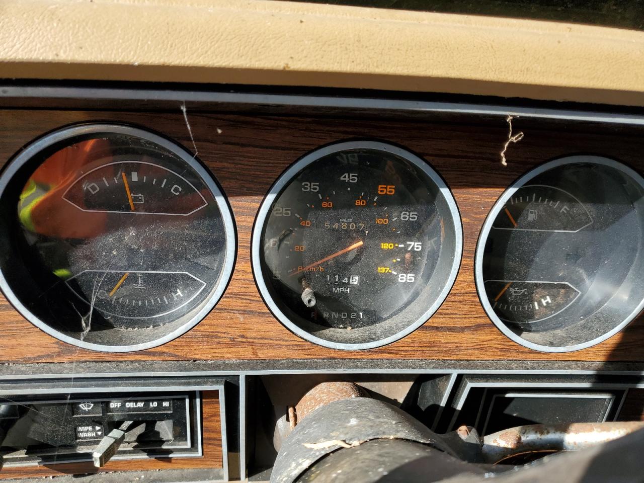 1982 Dodge Ramcharger Aw-100 VIN: 1B4GW12P0CS212142 Lot: 89628095