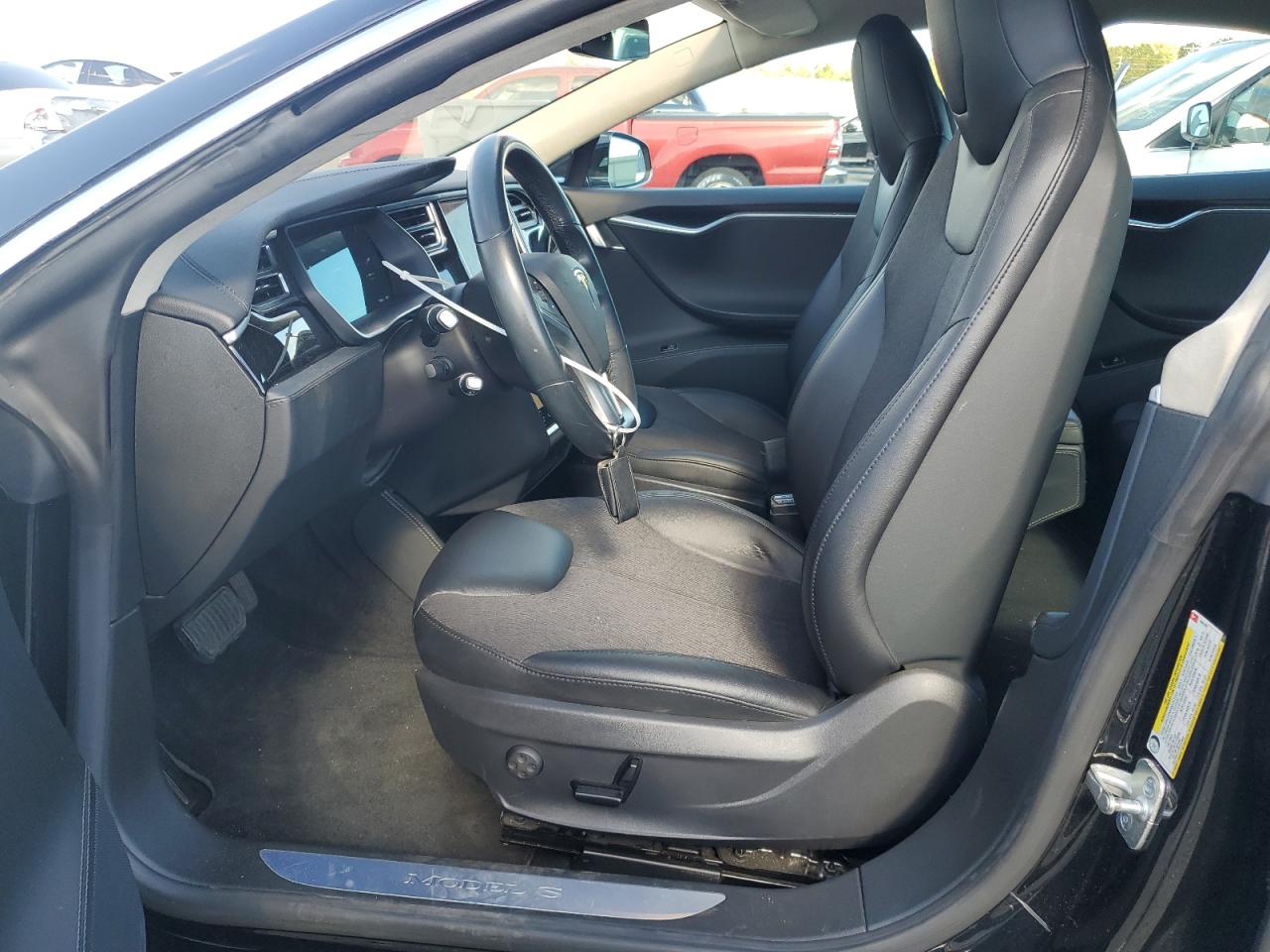 2015 Tesla Model S 70D VIN: 5YJSA1S2XFF096790 Lot: 85815855