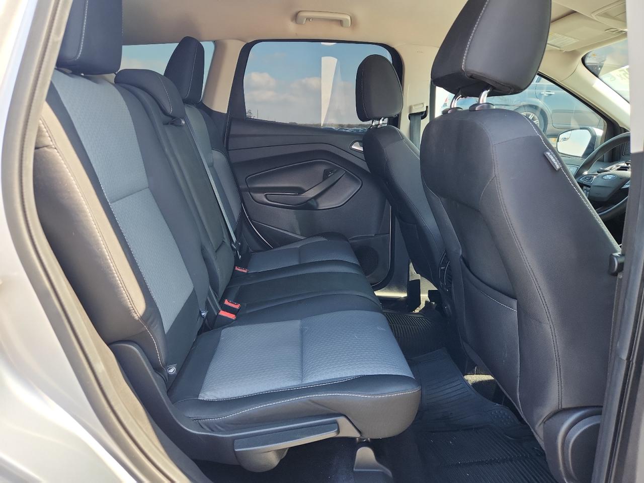 2017 Ford Escape Se VIN: 1FMCU9G99HUB46245 Lot: 89812795