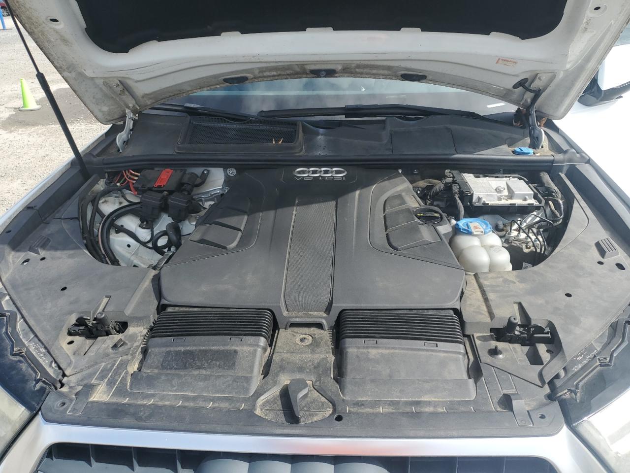 2017 Audi Q7 Premium Plus VIN: WA1LAAF76HD001687 Lot: 84954185