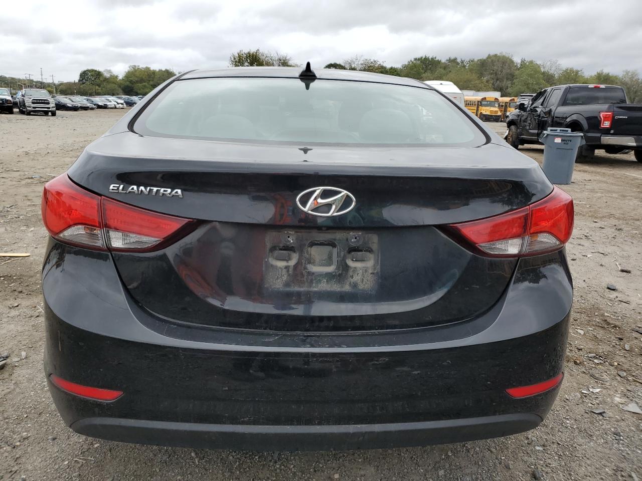 2016 Hyundai Elantra Se VIN: 5NPDH4AE4GH762319 Lot: 86469615